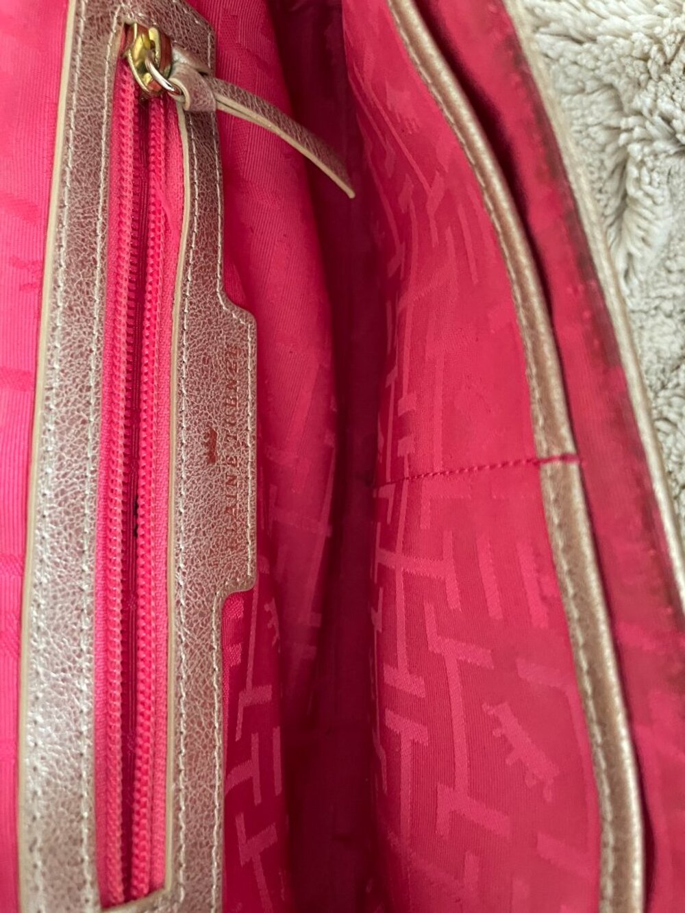 Elaine Turner Shoulder Bag - Picture 7 of 7